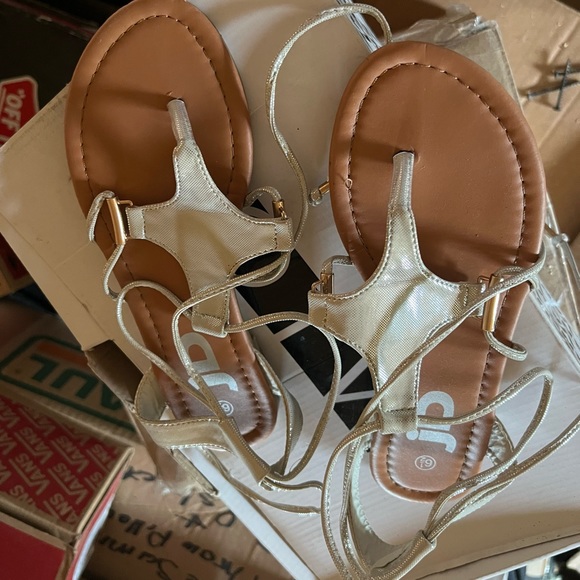 JD Shoes - JD Kendall Sandal Tie Ups size 6.5